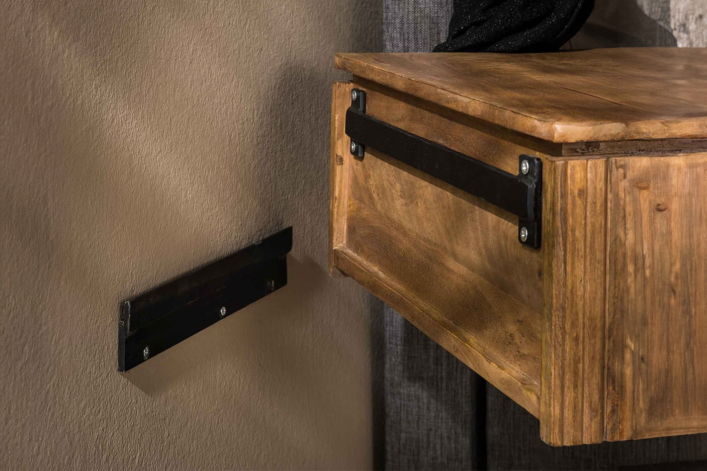 5c4b77c3-7e6f-436d-849f-6d8e16168e72