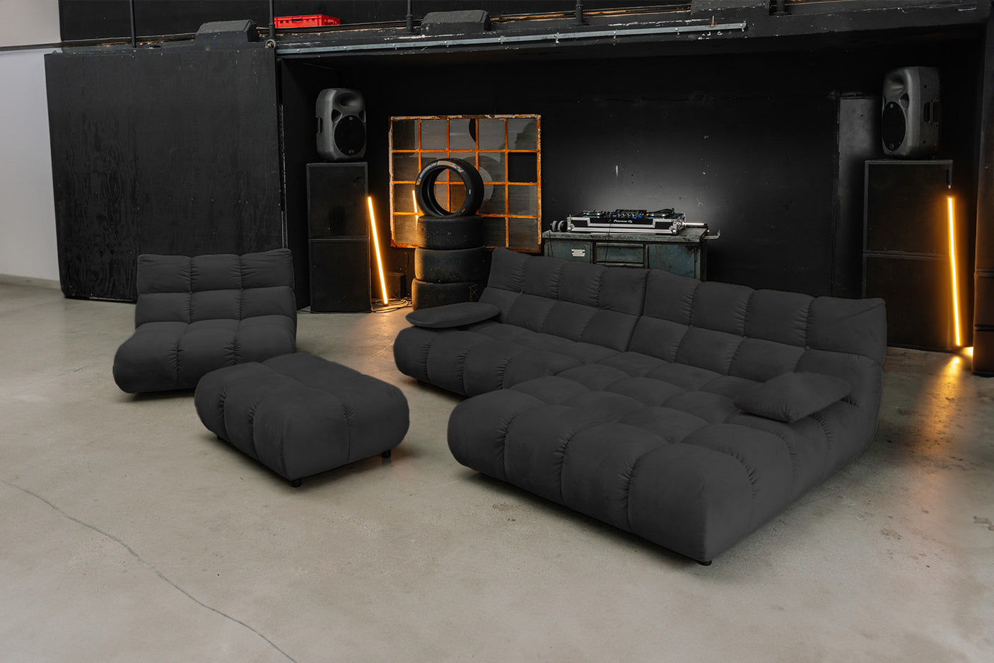 df3d8329-f710-4878-8da7-1b1b4b62992f