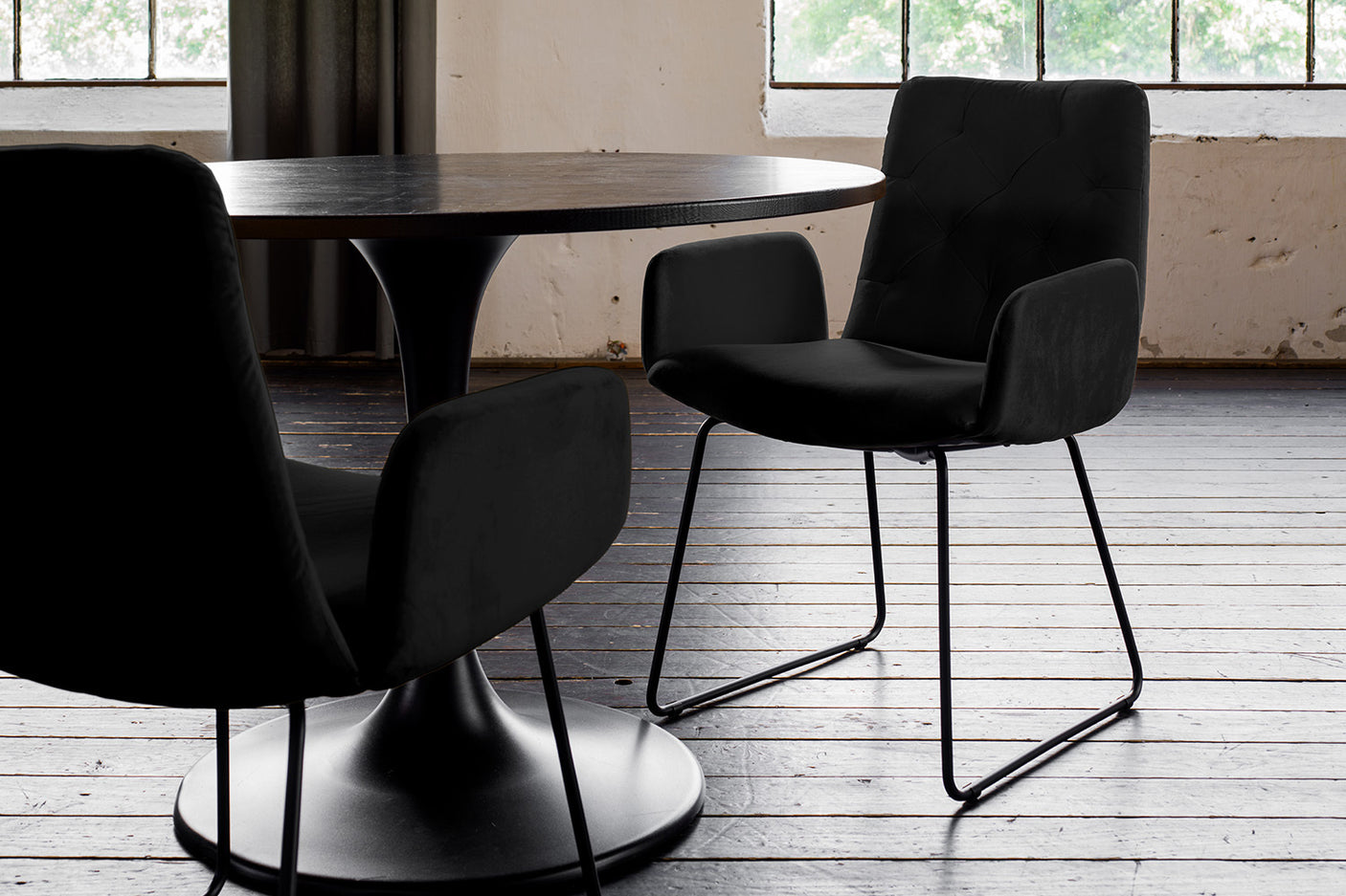 13233522-561f-4834-8d83-f248d8b1a7b1