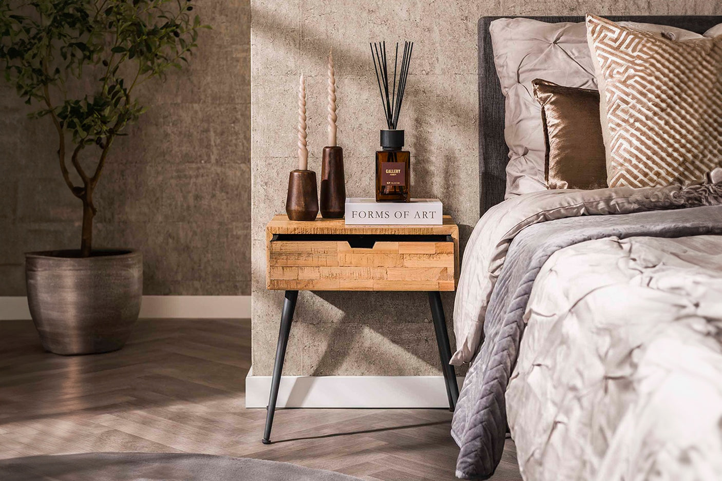 06ed002c-1fe0-4376-a2b4-4786a7205feb