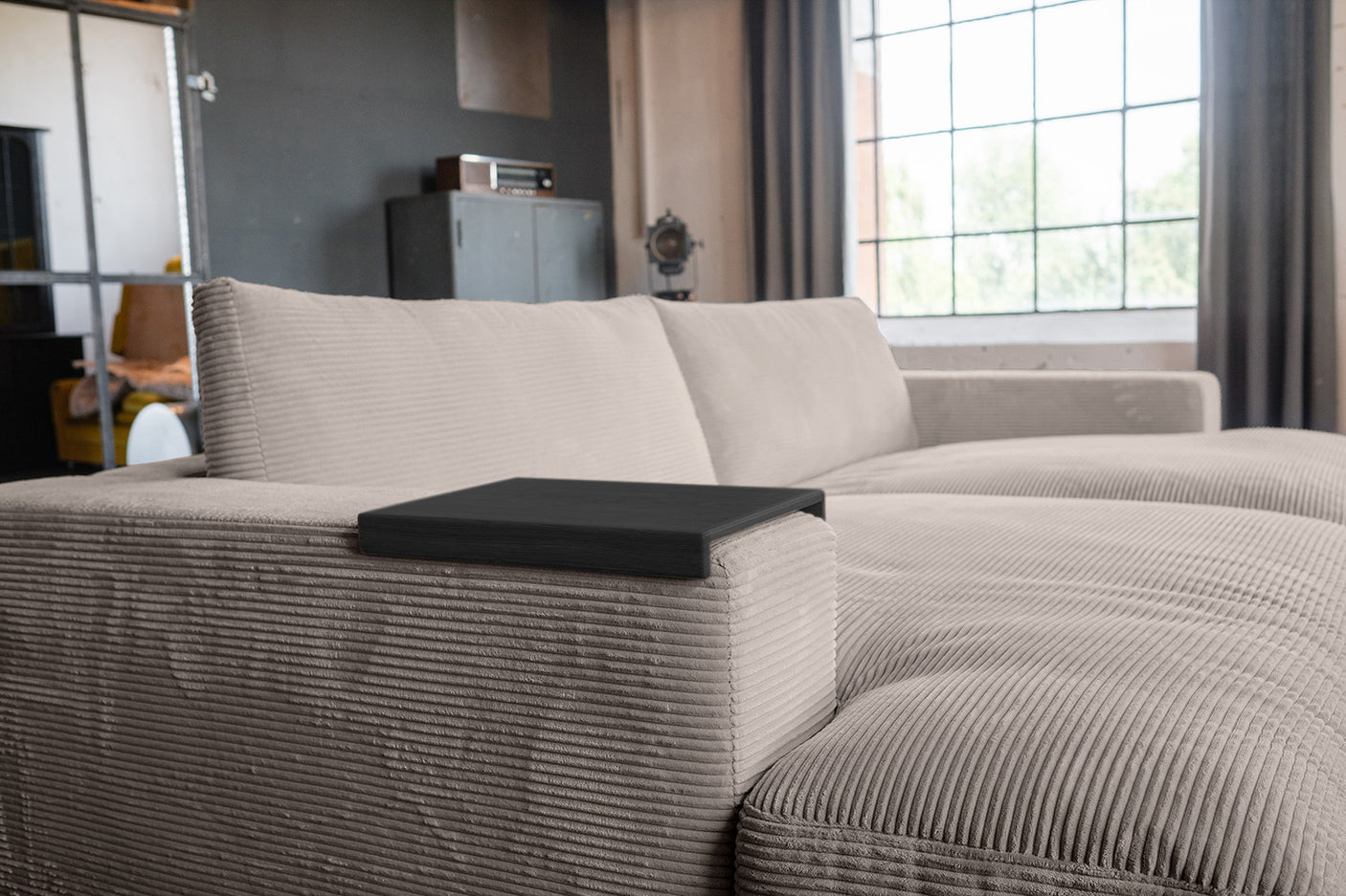 818232f4-9548-4327-8ee4-a3e5da4affea