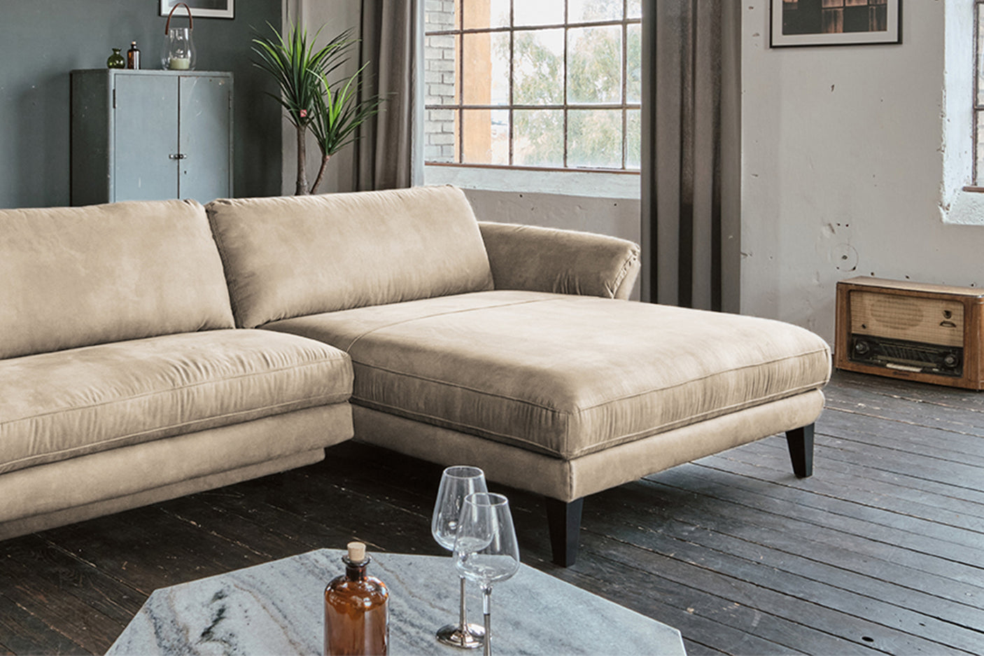 d8e19ba4-3a22-42c3-b326-a741d1038901