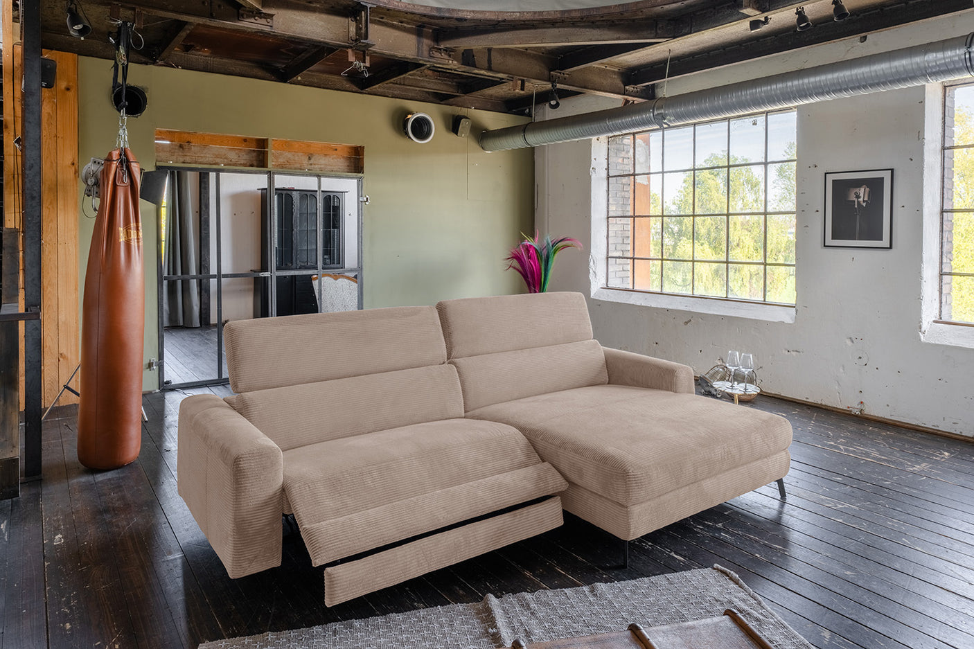 b3dd20fe-0692-4fe0-8b24-bcd25e3edbca