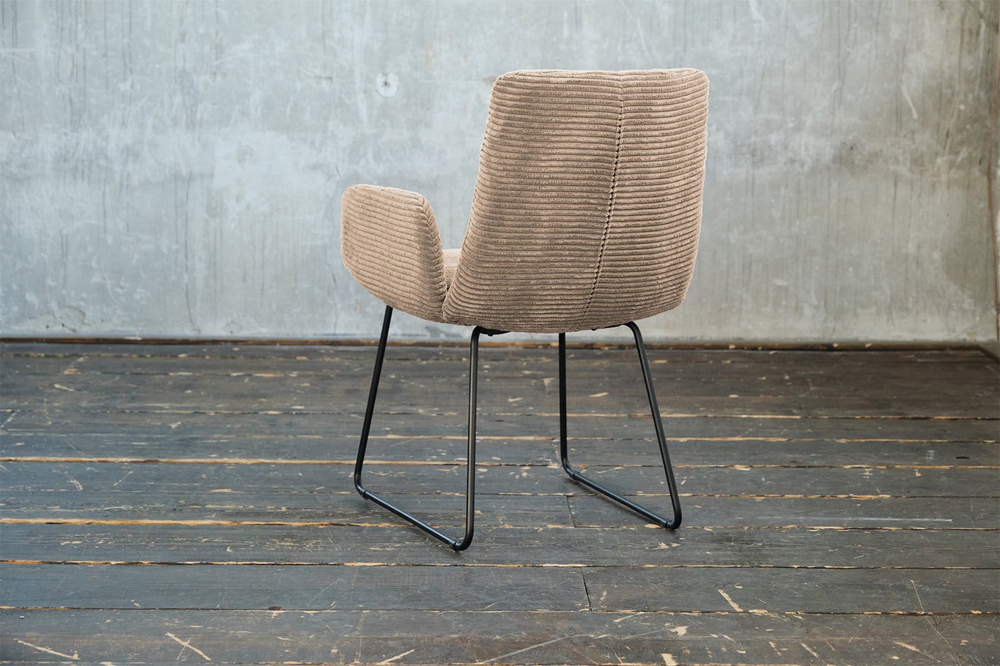 441fda74-df94-44ec-b9eb-f1870d9bb981