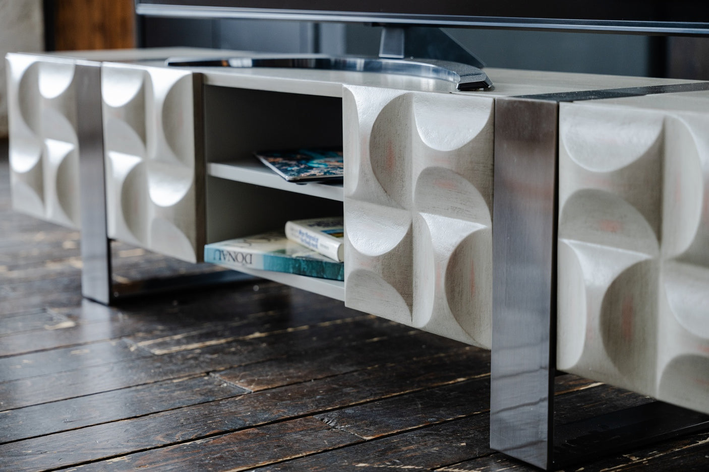 3b9fd3cf-a376-4994-9c6c-4133c71eaf99