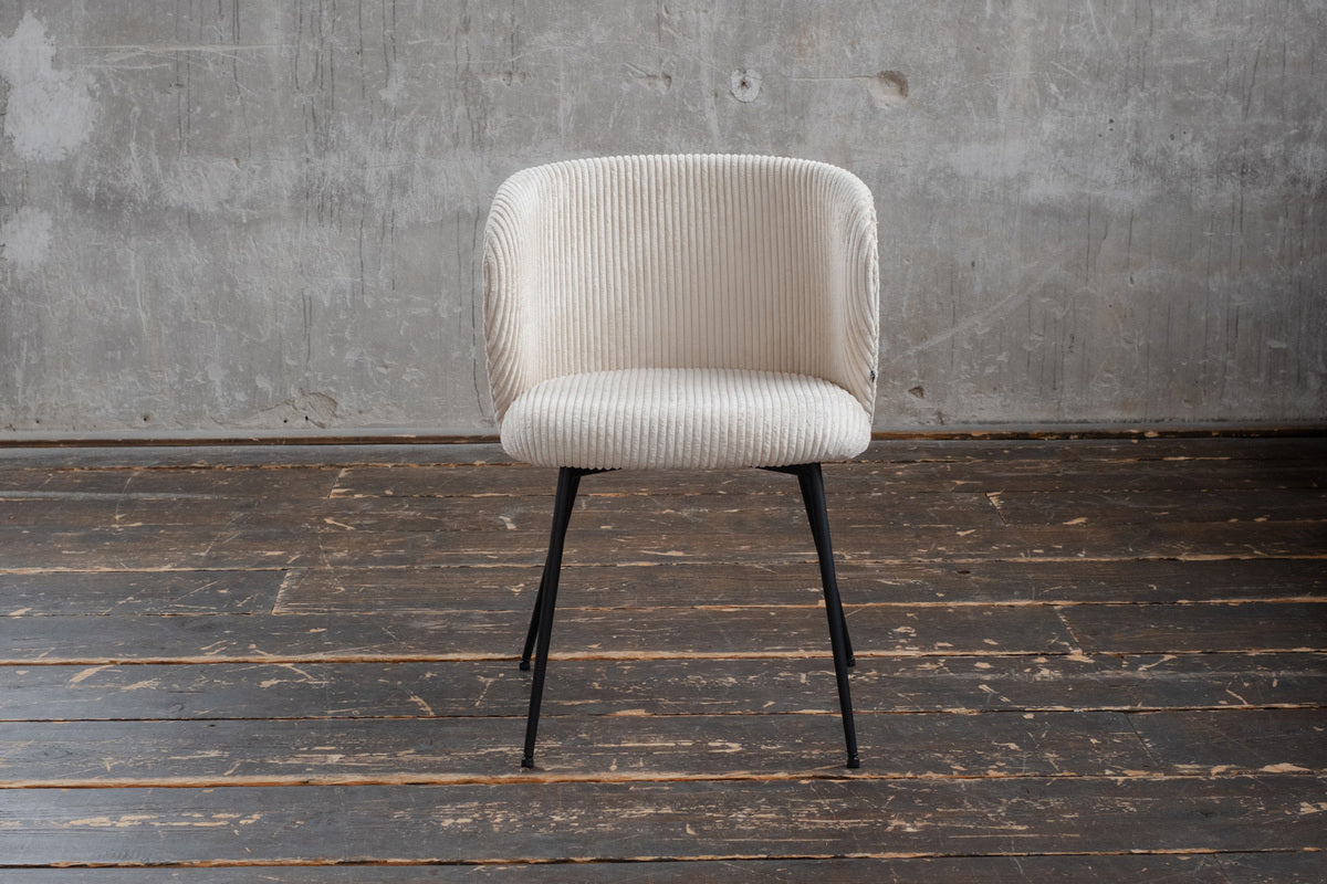 8b804c7f-53e1-4ada-88c1-e234e2141740