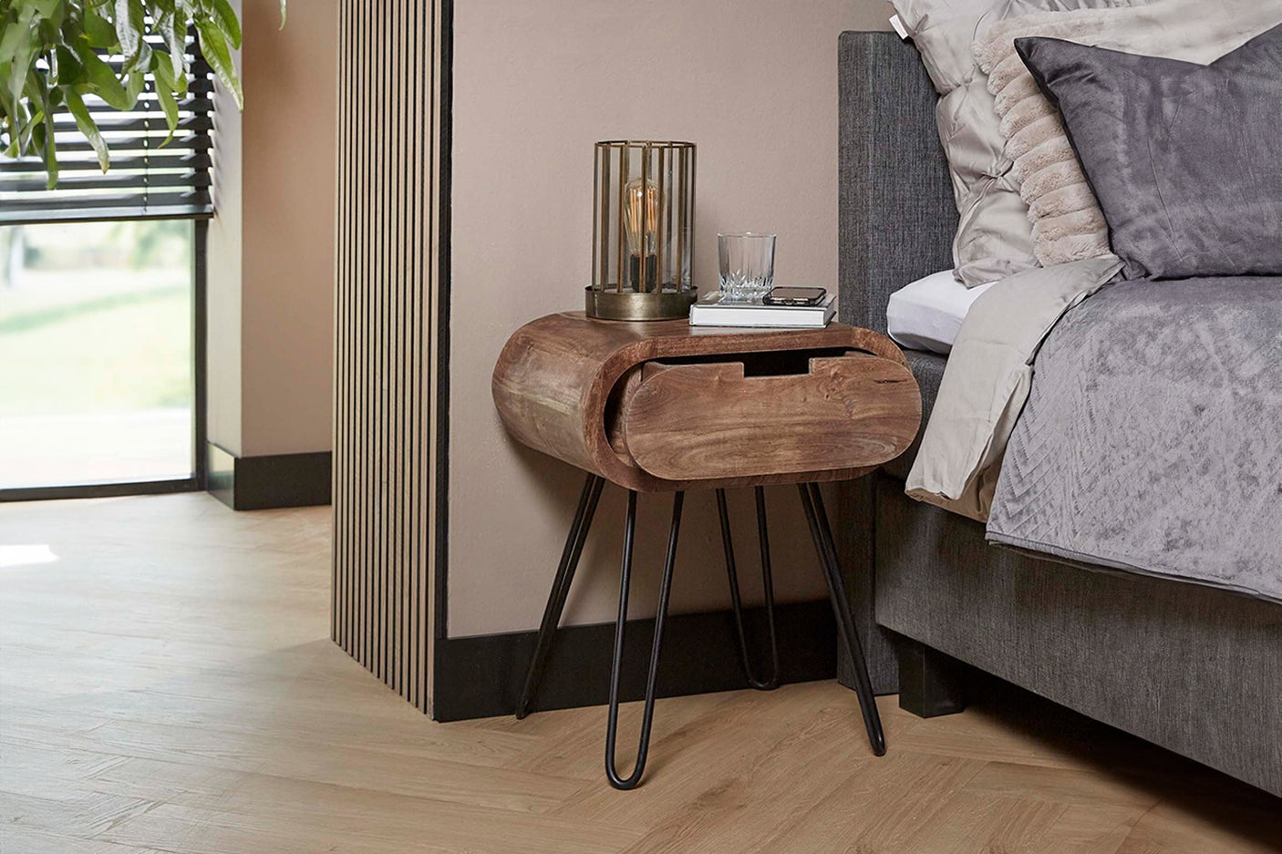 19f54f26-ee32-4909-b2c0-4788b2e0a960