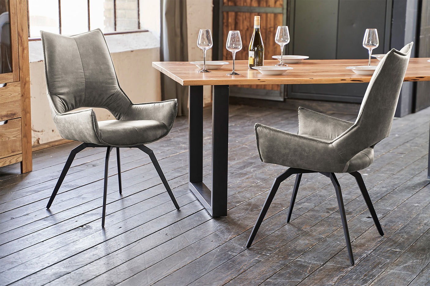 2c3c5bb0-eee8-45fe-82b5-c667b08fa8d4