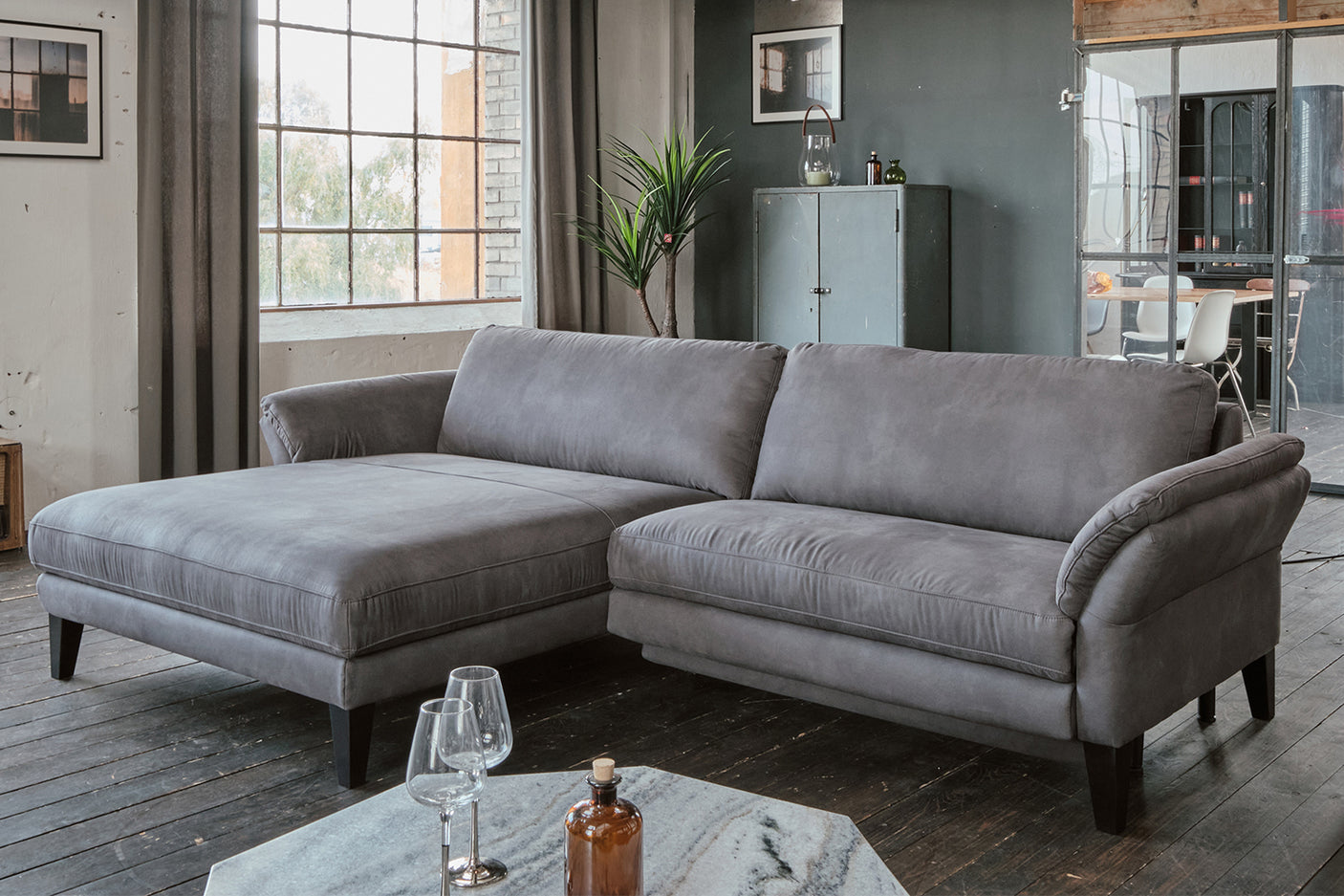 ba4fbd5c-ea80-4a2a-93c3-88a4ac52997c