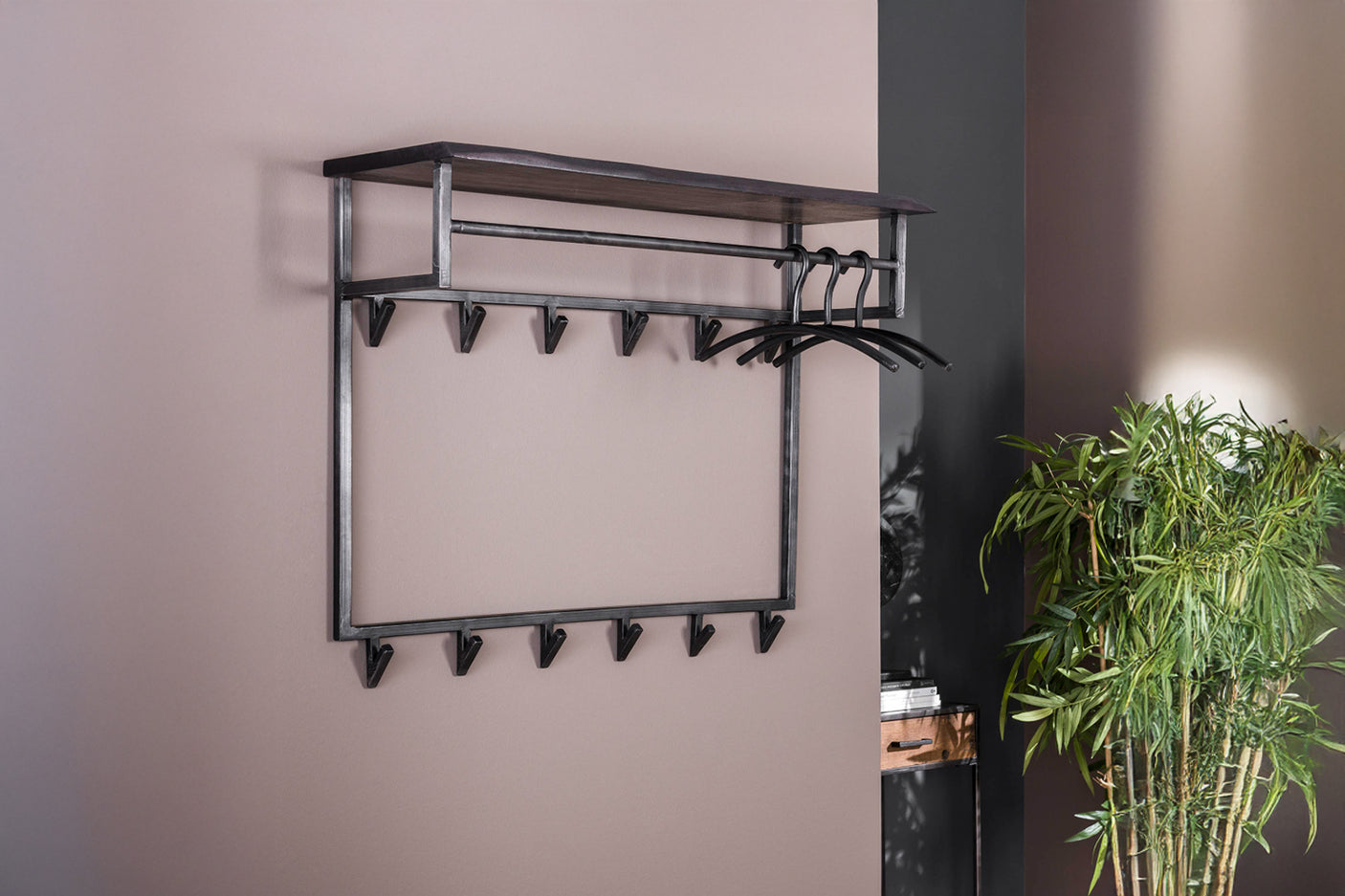 1fed0ca6-1f08-4606-935a-37e23e651966