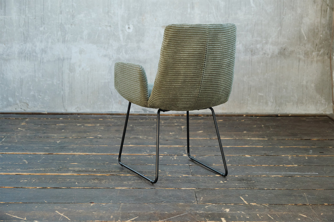 fcc79190-f441-4e53-b516-aaab04f25f85