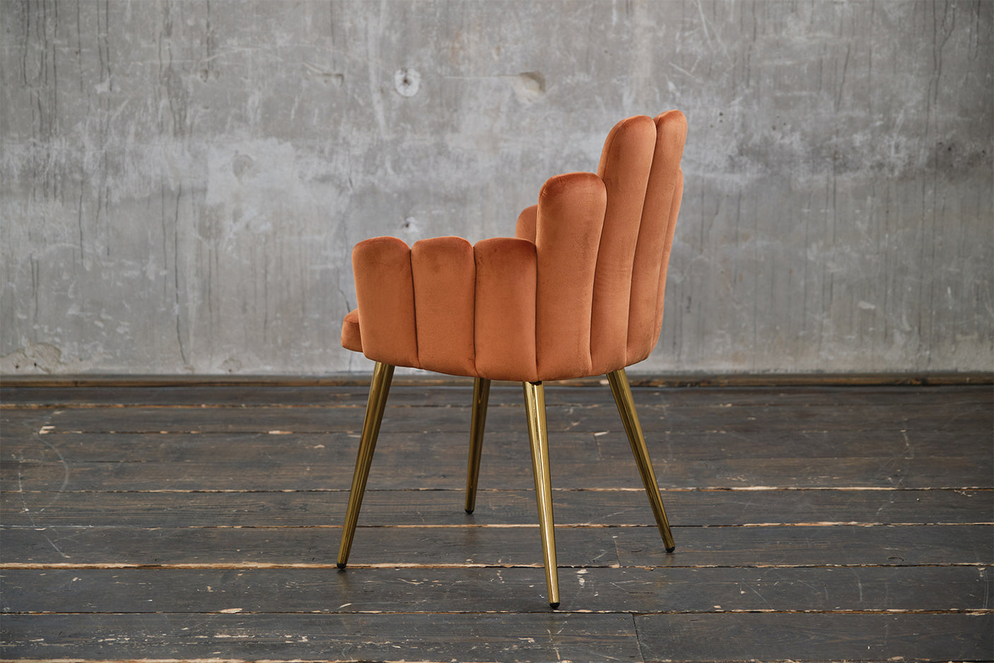 3b8effe0-7989-48ff-adc9-9767de1ec5f9