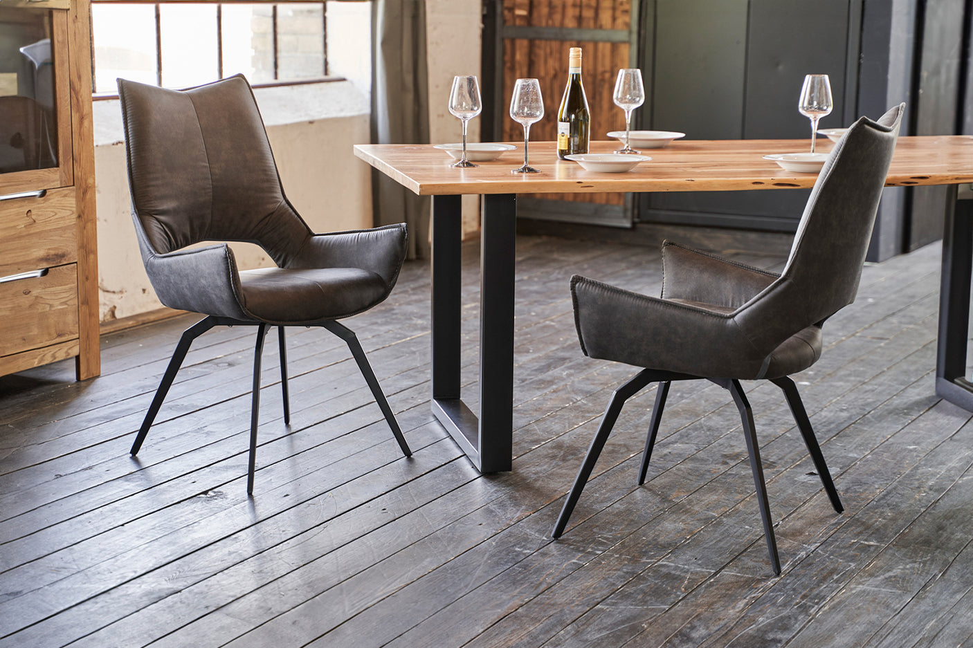 308a86c2-de48-48b4-8cb0-d3e4c1741e93