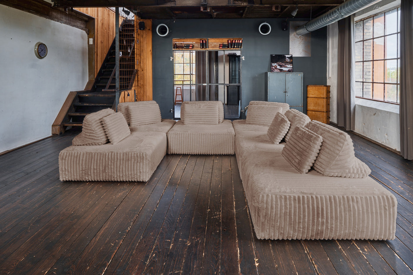 1bd86a29-8827-4d8b-b122-9f3edee11e82