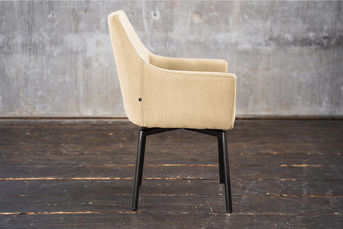 1a8f15da-627a-4034-82c5-ec2301ecf977