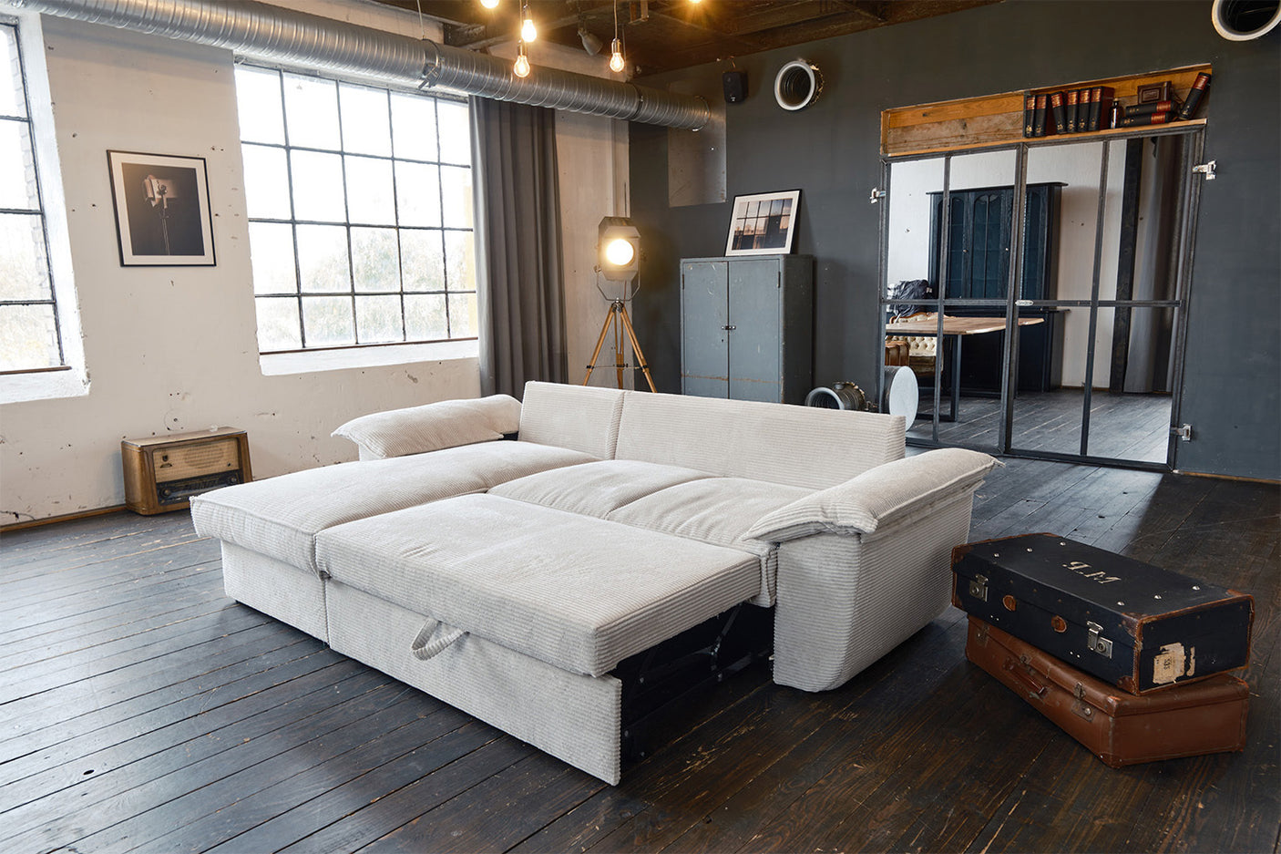 24ab4335-b1ee-4beb-a261-1a469e487d63