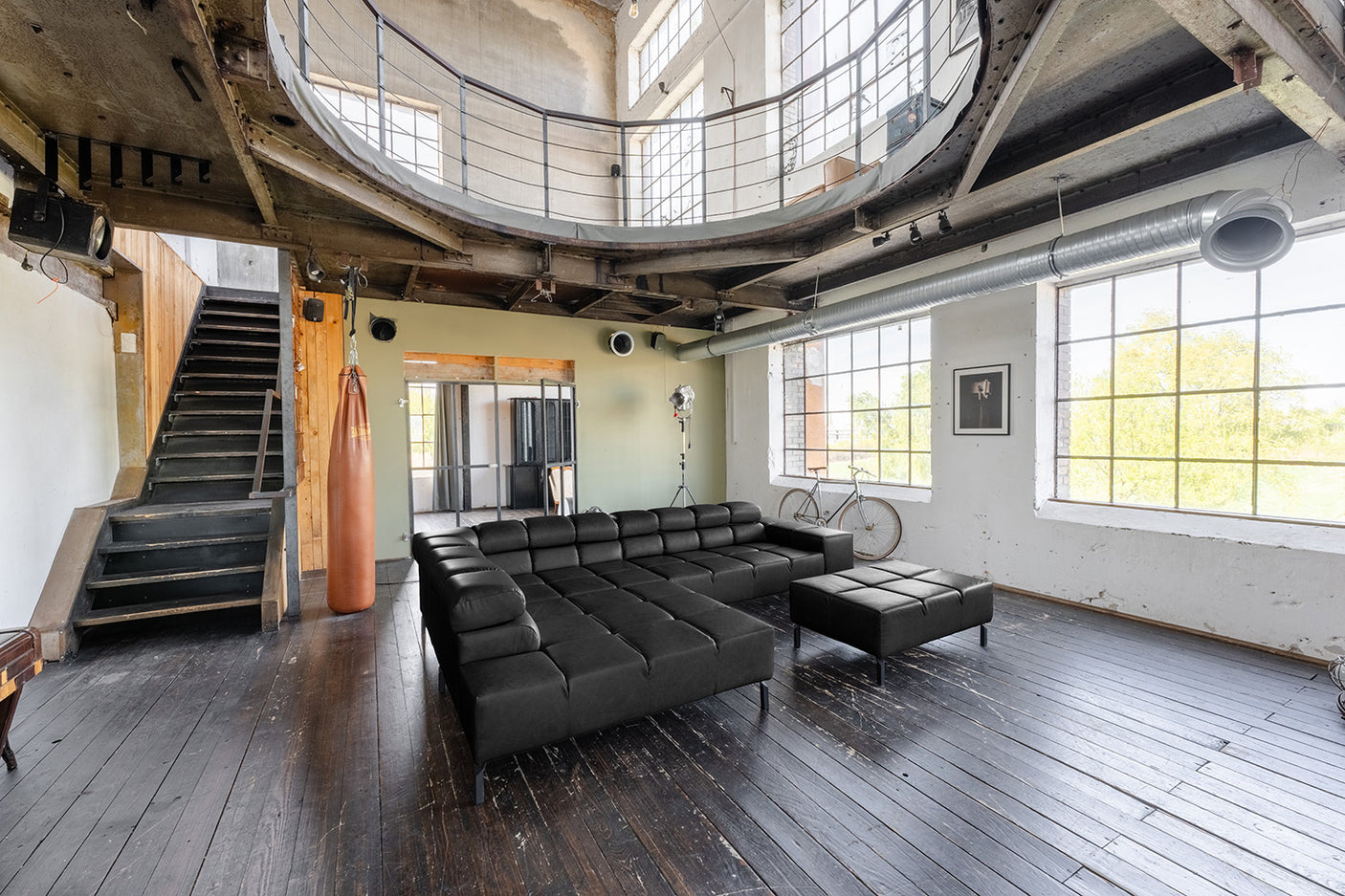 f43c8501-594a-4f35-b446-1e677fad11cb