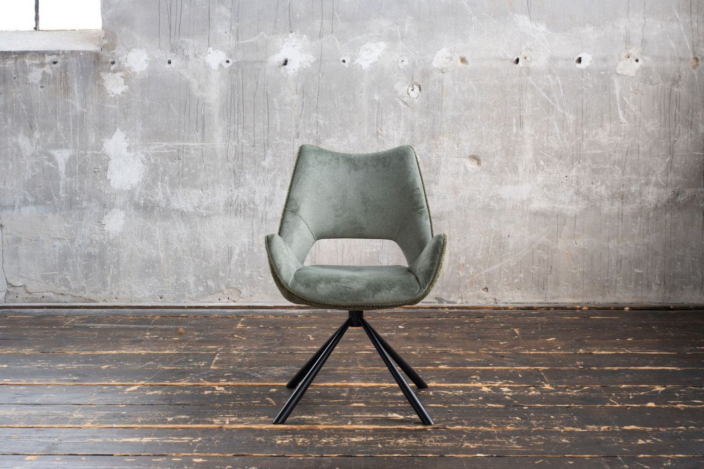 93dfae2b-74d0-4480-b9fd-cdff4d2d2485