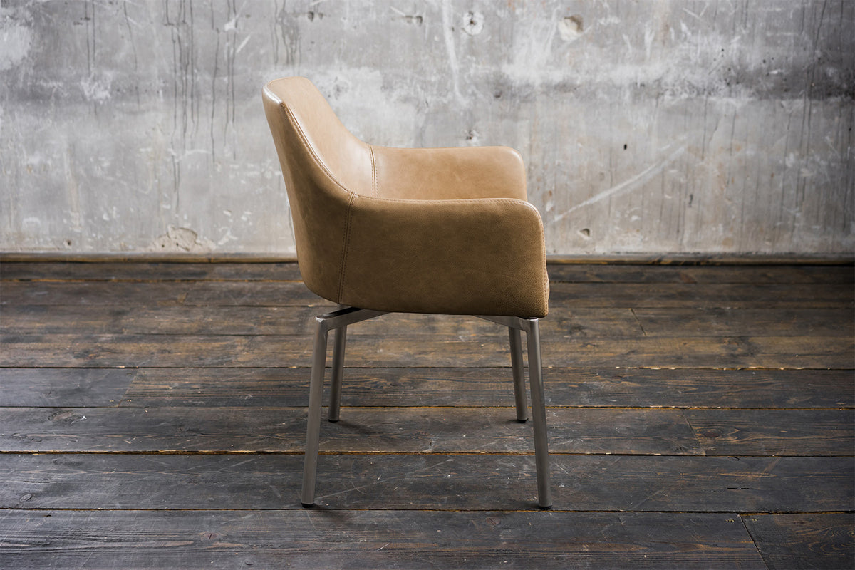 B-Ware KAWOLA Stuhl LOUI Esszimmerstuhl drehbar Leder beige Füße Edelstahl