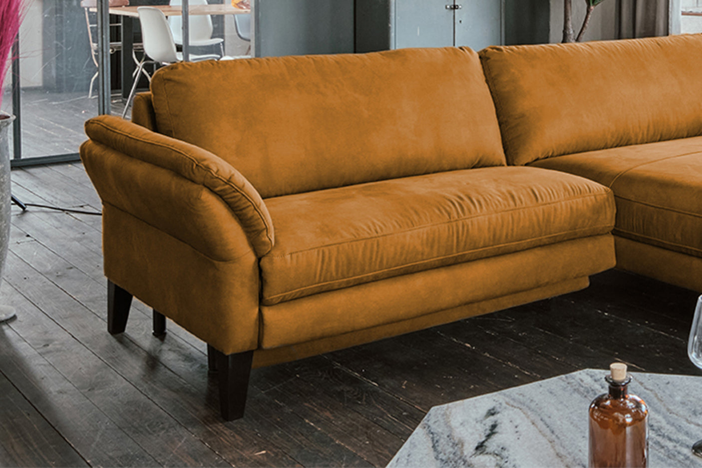 cb6d431e-f16a-442a-b324-a7c0a20f8b3a