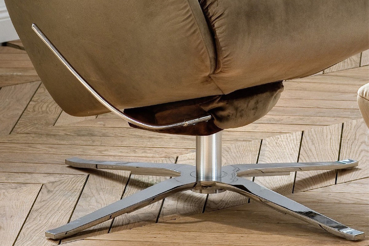 3e7119be-bdc6-45d7-95d4-ee1201930c08