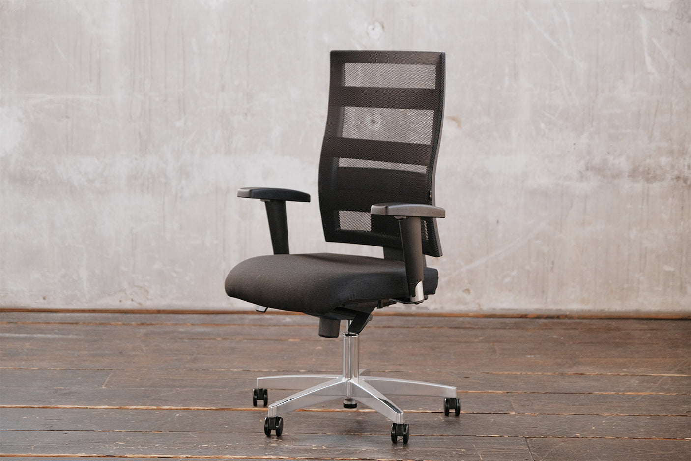 9e9ed891-8e32-48a4-bf24-f62a6c86424e