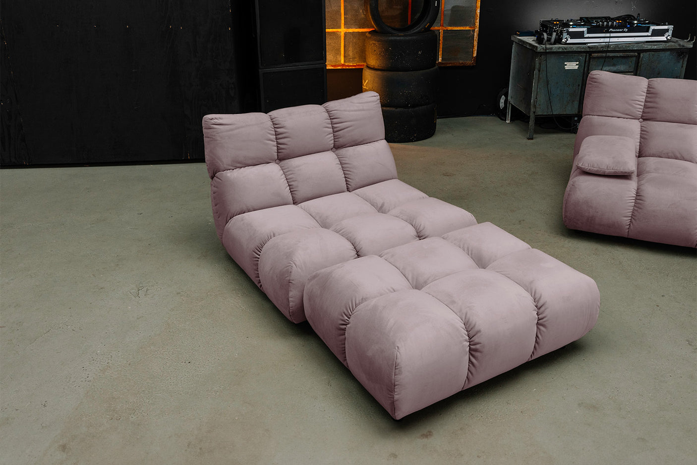 fda18973-8e07-4d73-850e-41436592cd44