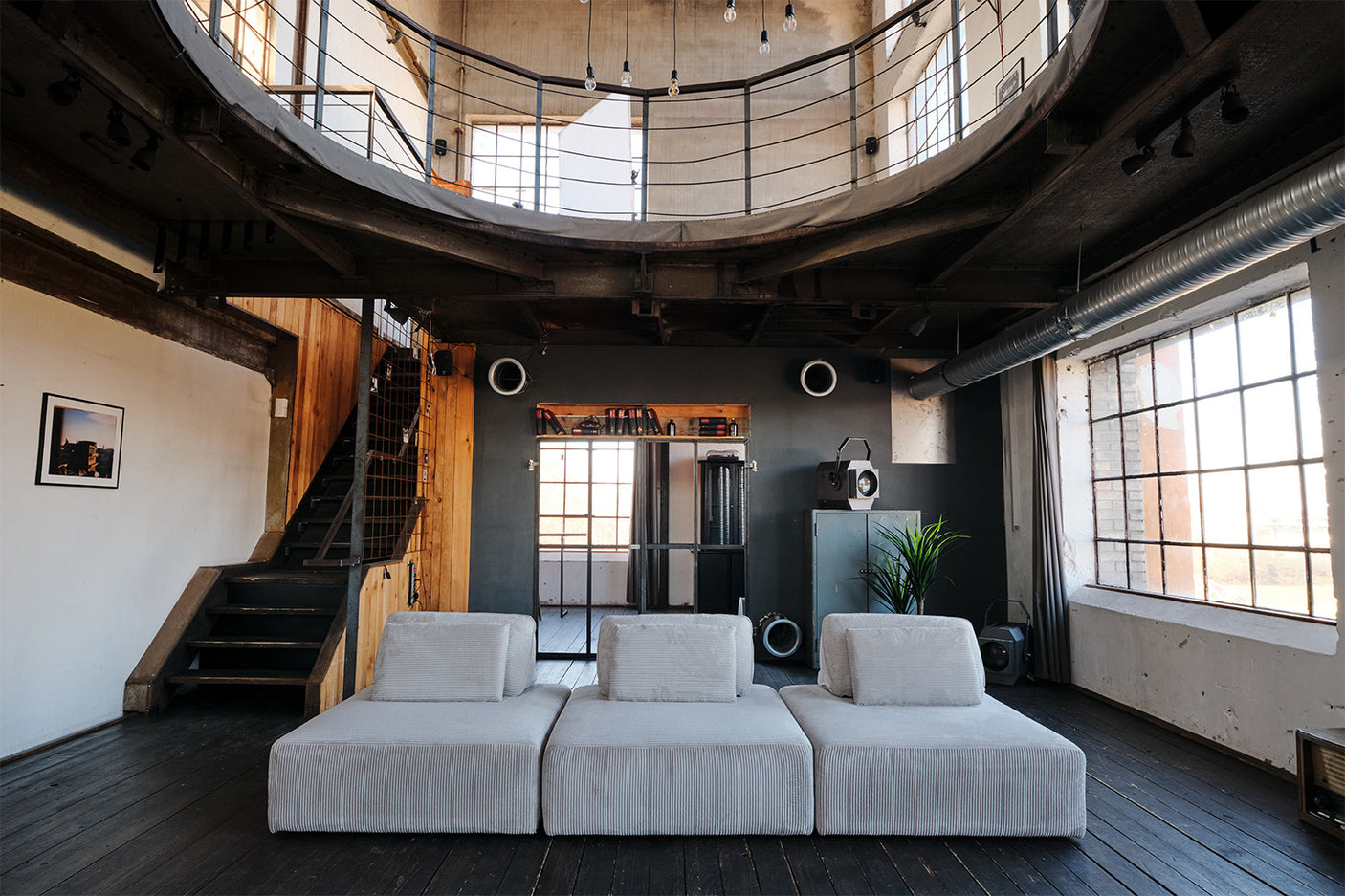 ff02008e-e85f-4077-b5f0-3ab9975a1f23