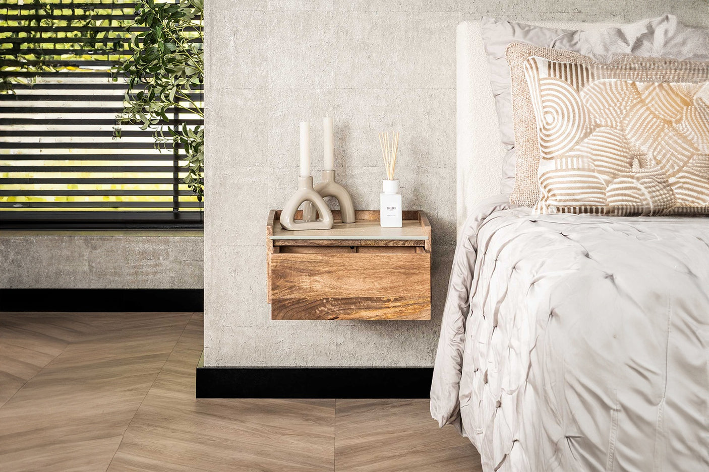 7d78ceeb-f259-423e-b54a-885f0932b533