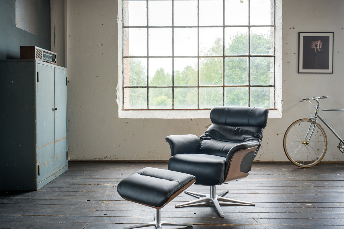 KAWOLA Sessel TOSAR Relaxsessel drehbar Leder schwarz mit Hocker