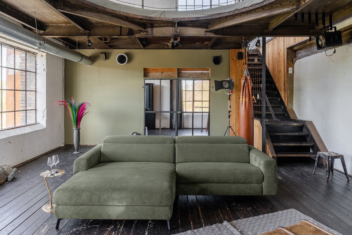 KAWOLA Sofa LAISKA Ecksofa Relaxfunktion teilmotorisch Cord olivgrün