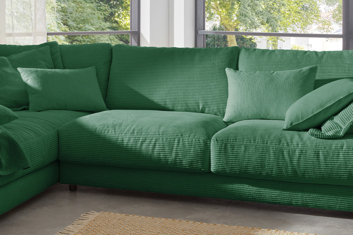 KAWOLA Sofa MADELINE Ecksofa mit Recamiere Cord smaragd