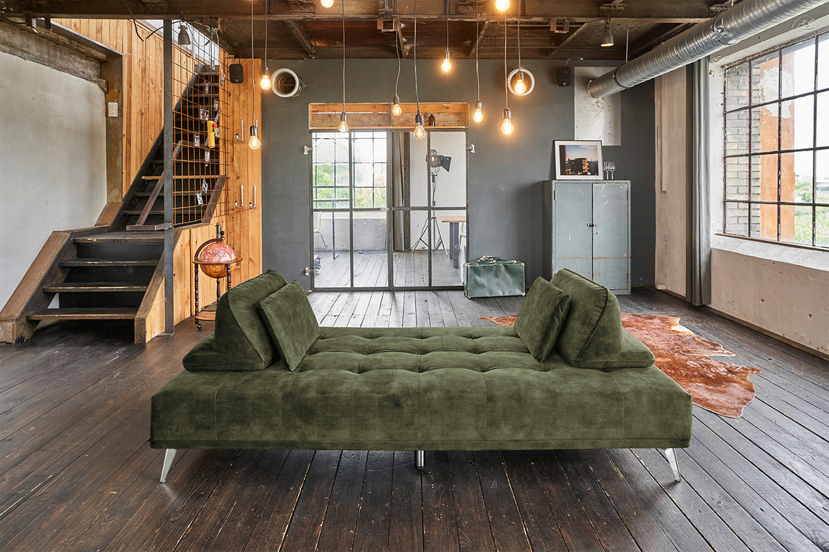 KAWOLA Sofa WIOLO Ecksofa velvet mit Hocker moosgrün