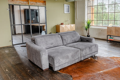 d03451fe-04fa-48d5-b77f-aa2a9c3625e5