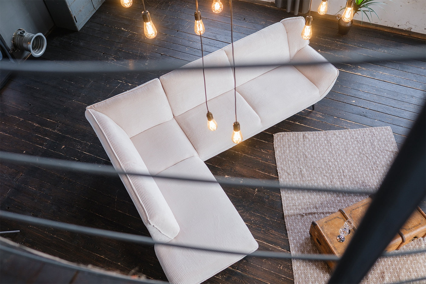 63f6a9f7-f4c3-47a2-87d0-d8e16542e927