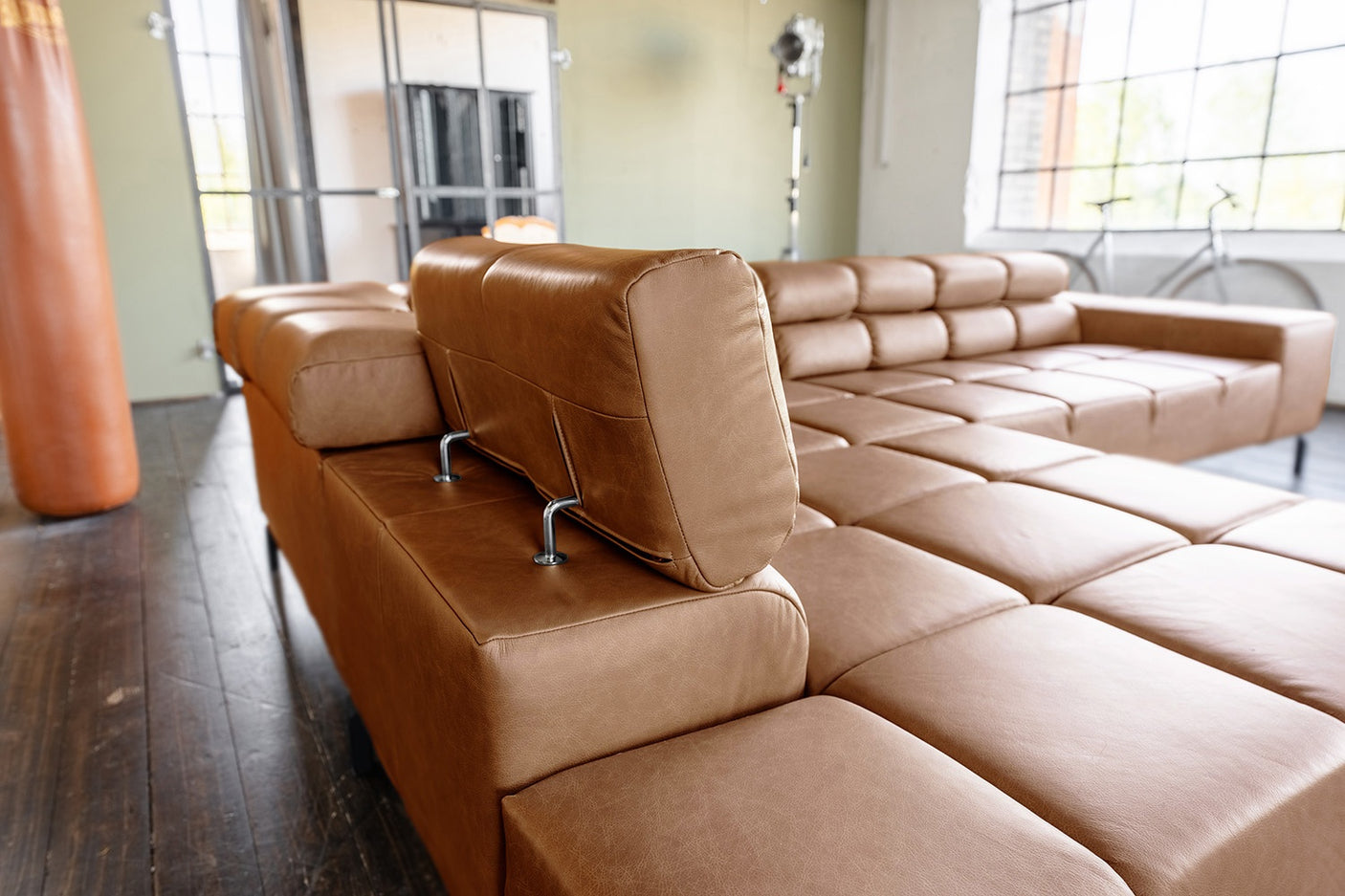 2adb61d8-c757-44b7-b4b9-e3ed0ec50445