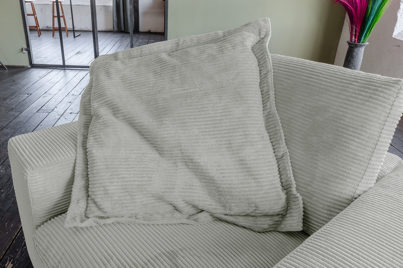 70ba4ce1-a170-4570-826d-d1398402037f