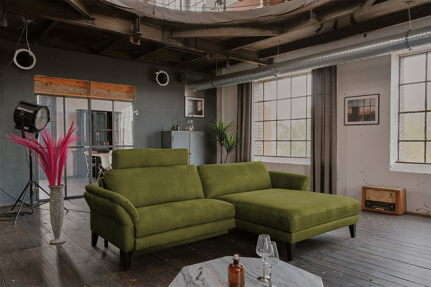 f2796d82-8b4b-47a6-9785-7adcbe38eb9d