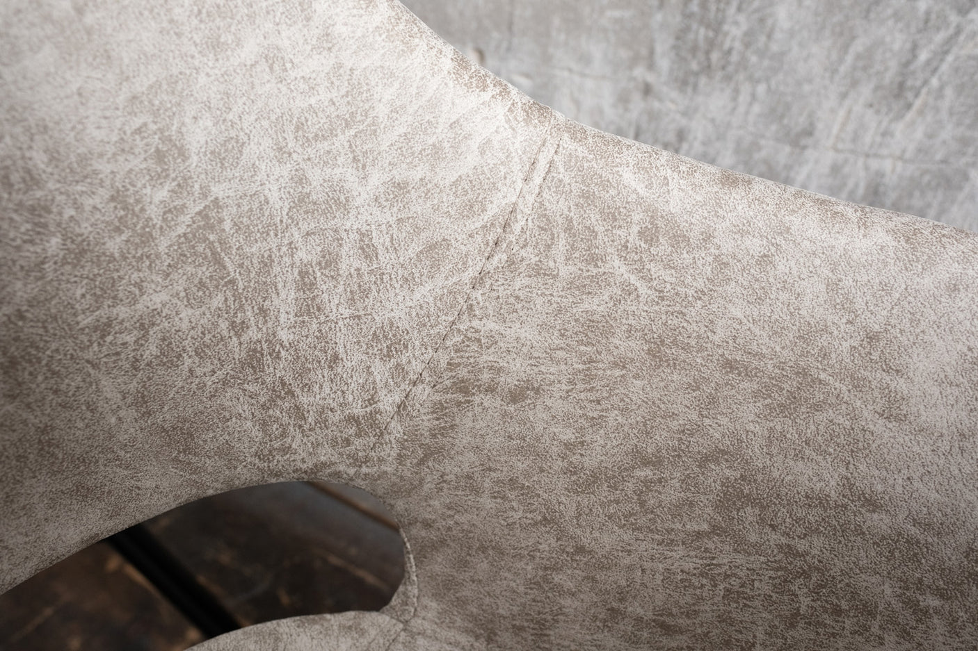 f42a3899-da52-41e6-be51-288ed2565a27