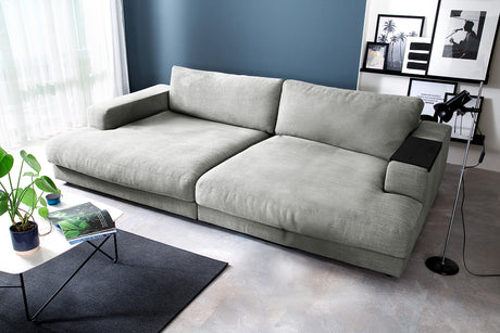 e92b379b-406c-4623-8294-34b84f5411dd