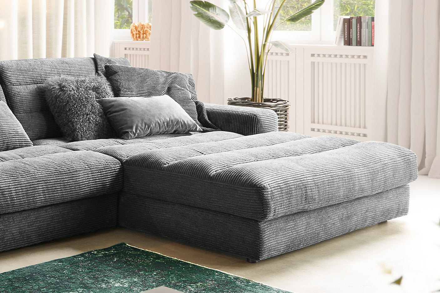 e3058907-1b0a-4402-9bab-bb7637542d61