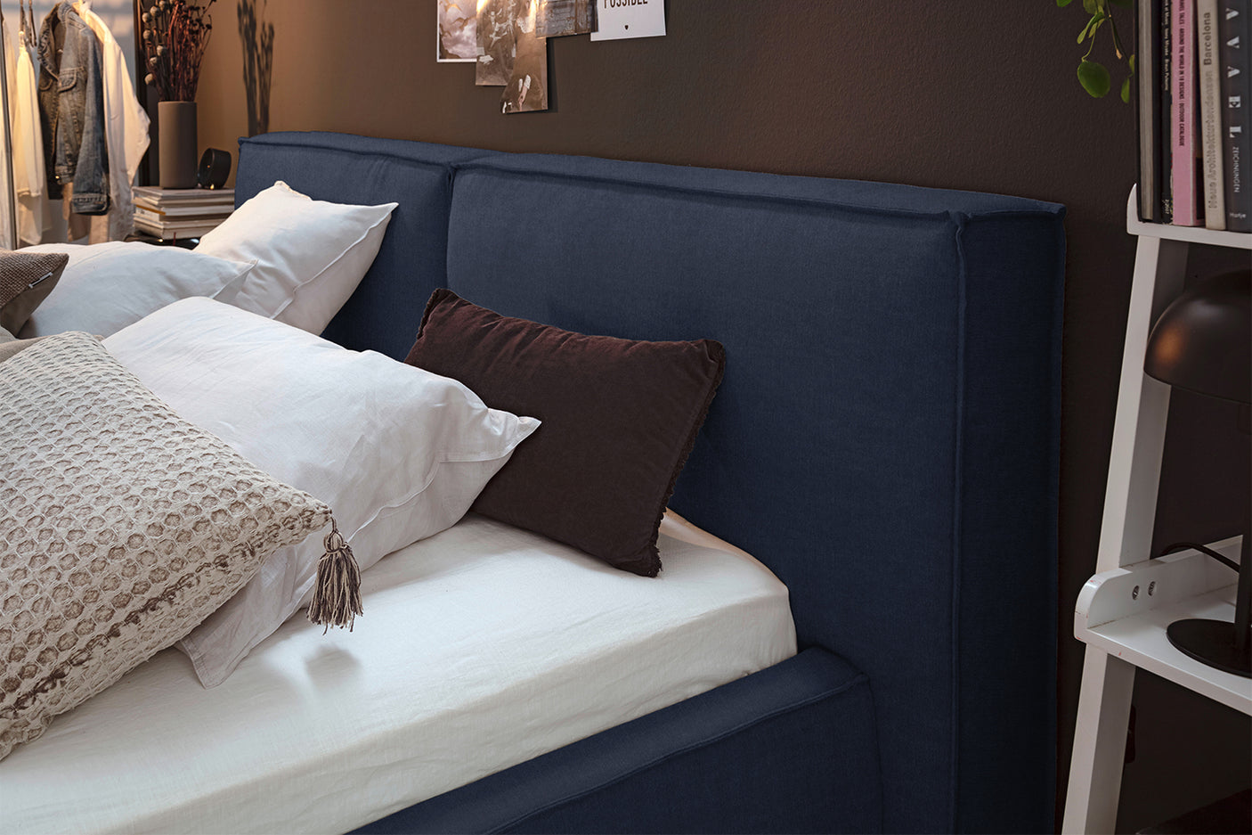 990f872f-baeb-4468-9a65-0cd0adf3c165