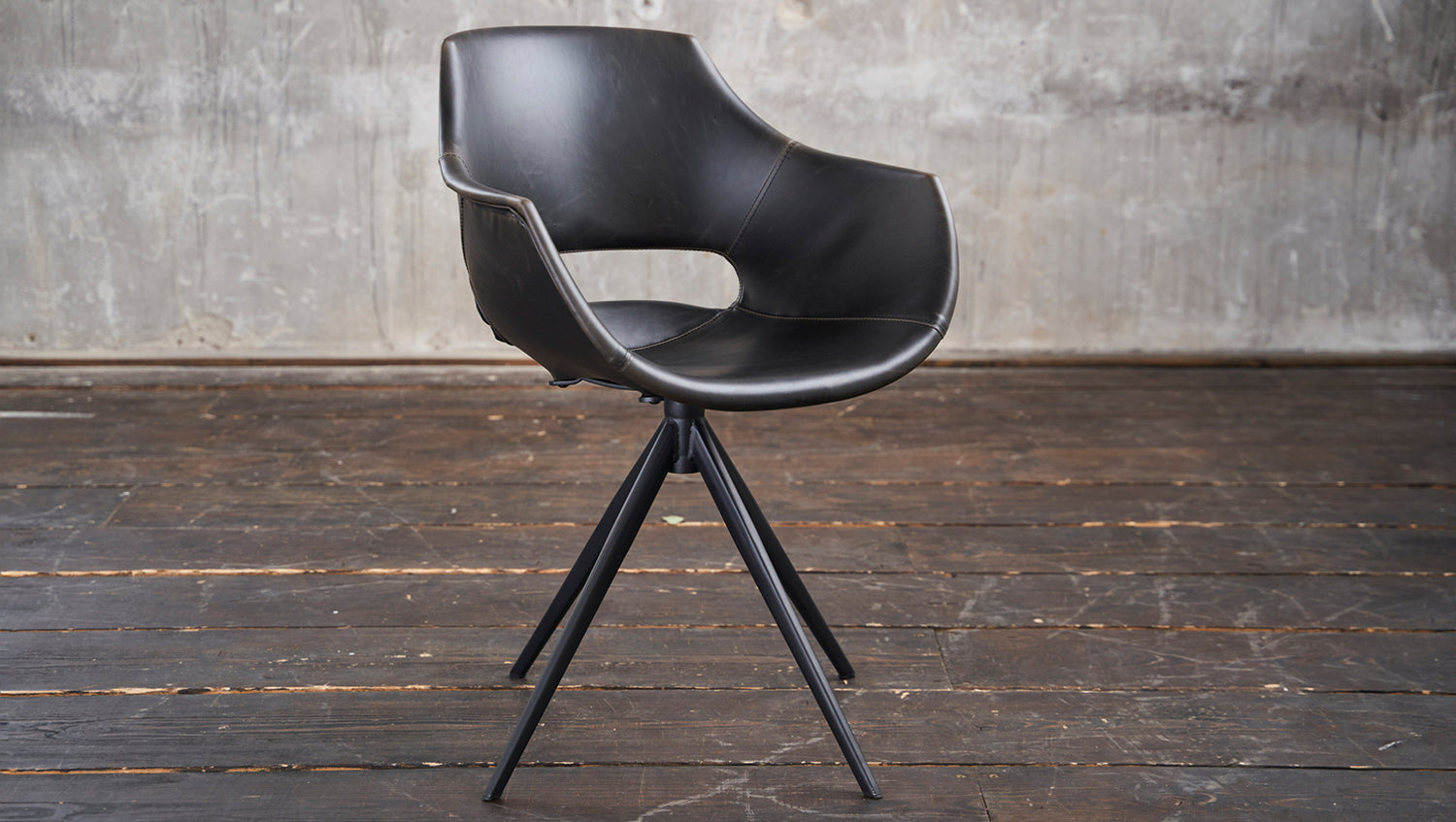 B-Ware KAWOLA Stuhl ZAJA Esszimmerstuhl Kunstleder drehbar Vintage schwarz