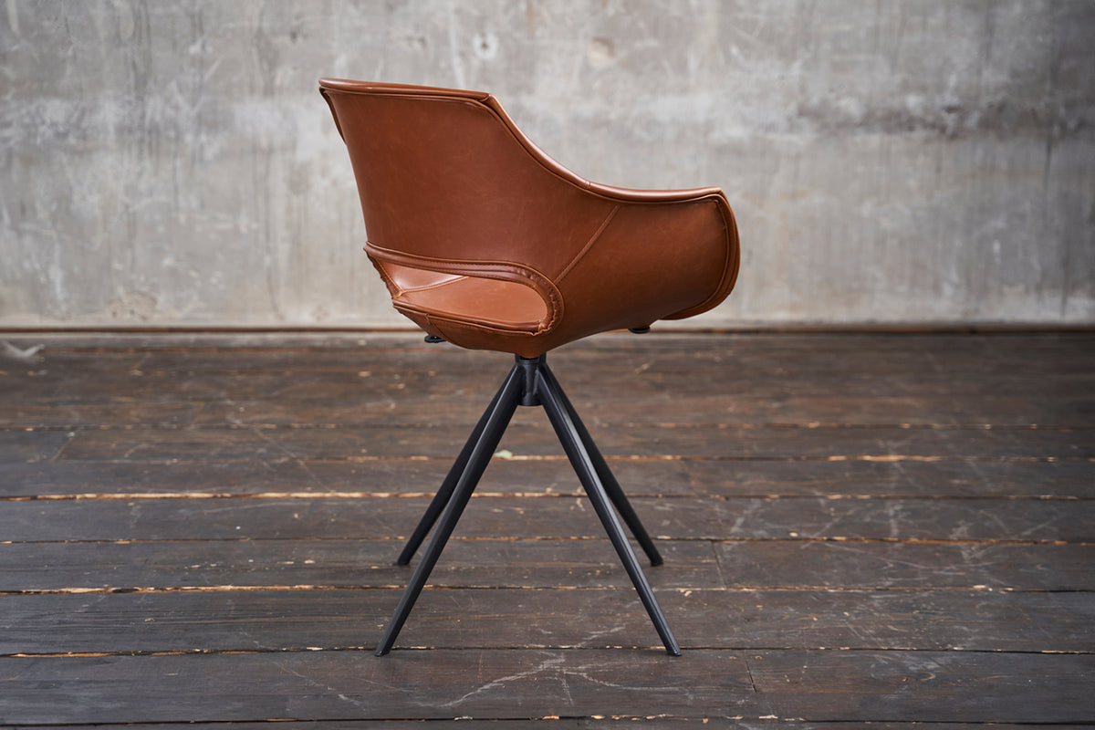 B-Ware KAWOLA Stuhl ZAJA Esszimmerstuhl Kunstleder drehbar Vintage cognac
