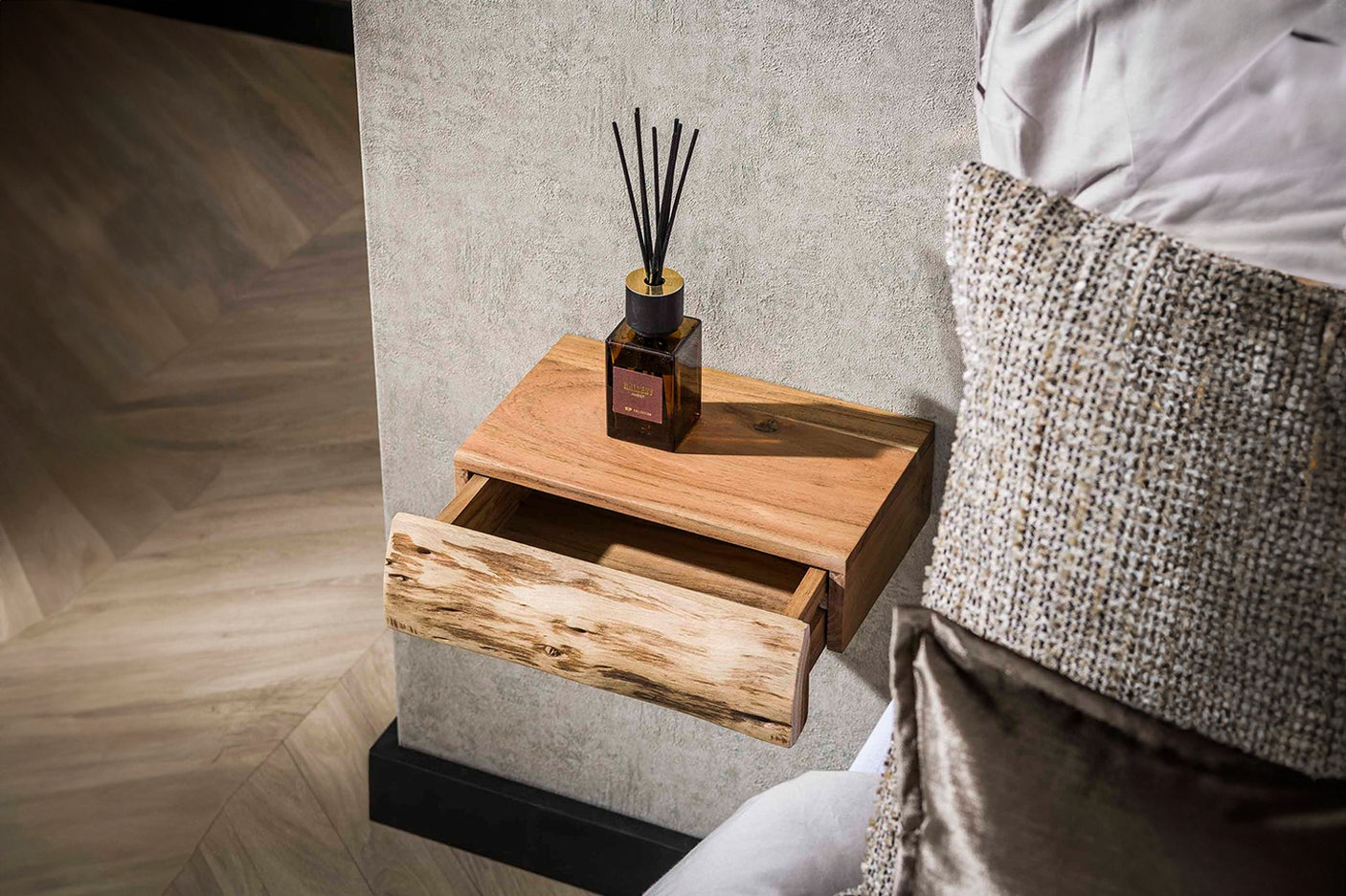 47dbf66f-04fe-469d-825d-45c3abfce85b