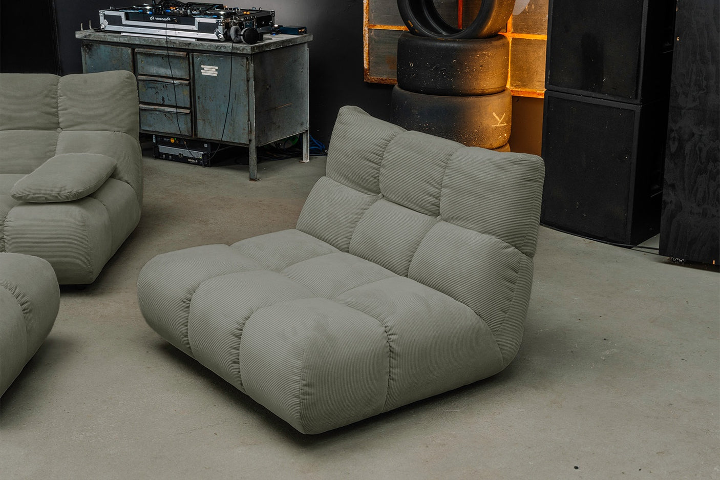 53e018e4-f51b-43a0-adca-b5533133d4b8