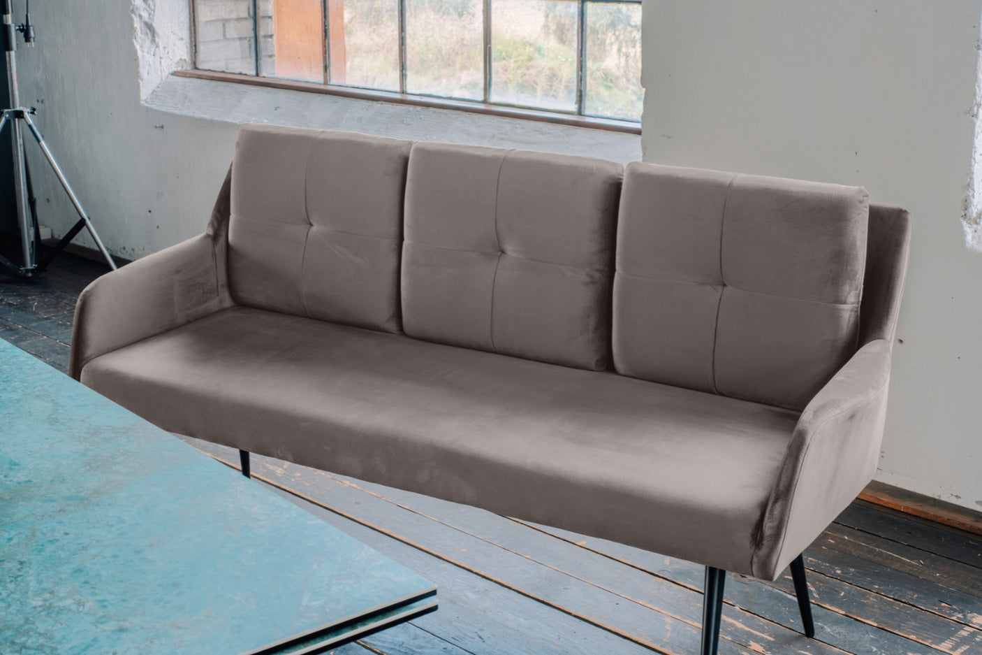 ae718a72-fdc2-4ceb-a7fd-0764094827c7