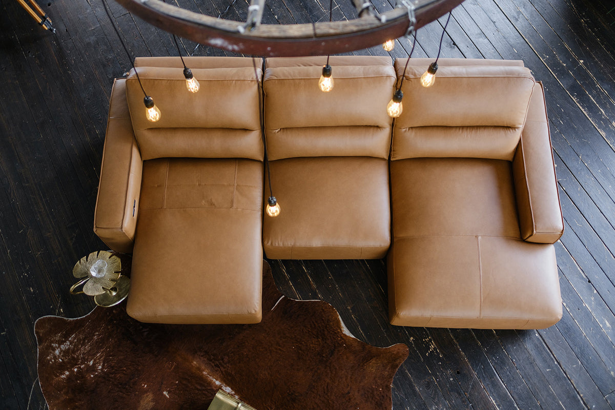 KAWOLA Big Sofa DORI motorischer Sitzvorzug Leder cognac