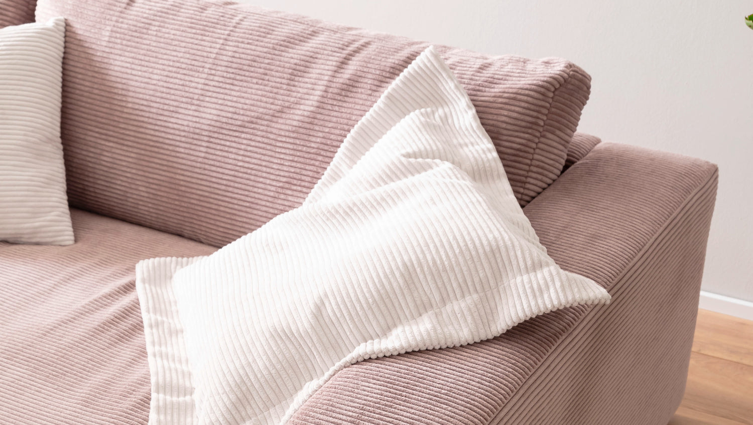 KAWOLA Big Sofa MADELINE Cord rosa