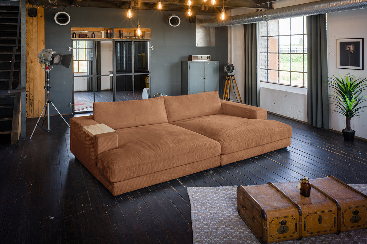 KAWOLA Big Sofa MADELINE Cord rost, 290 x 170, mit Holztablett natur